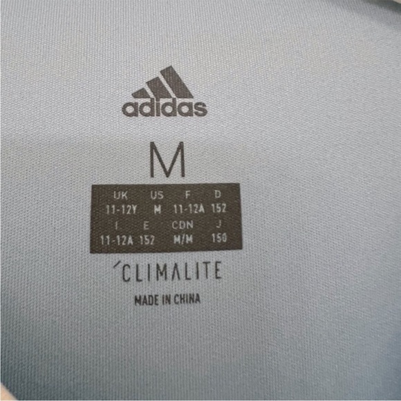 Adidas Tee size M (10/12) - Picture 10 of 13